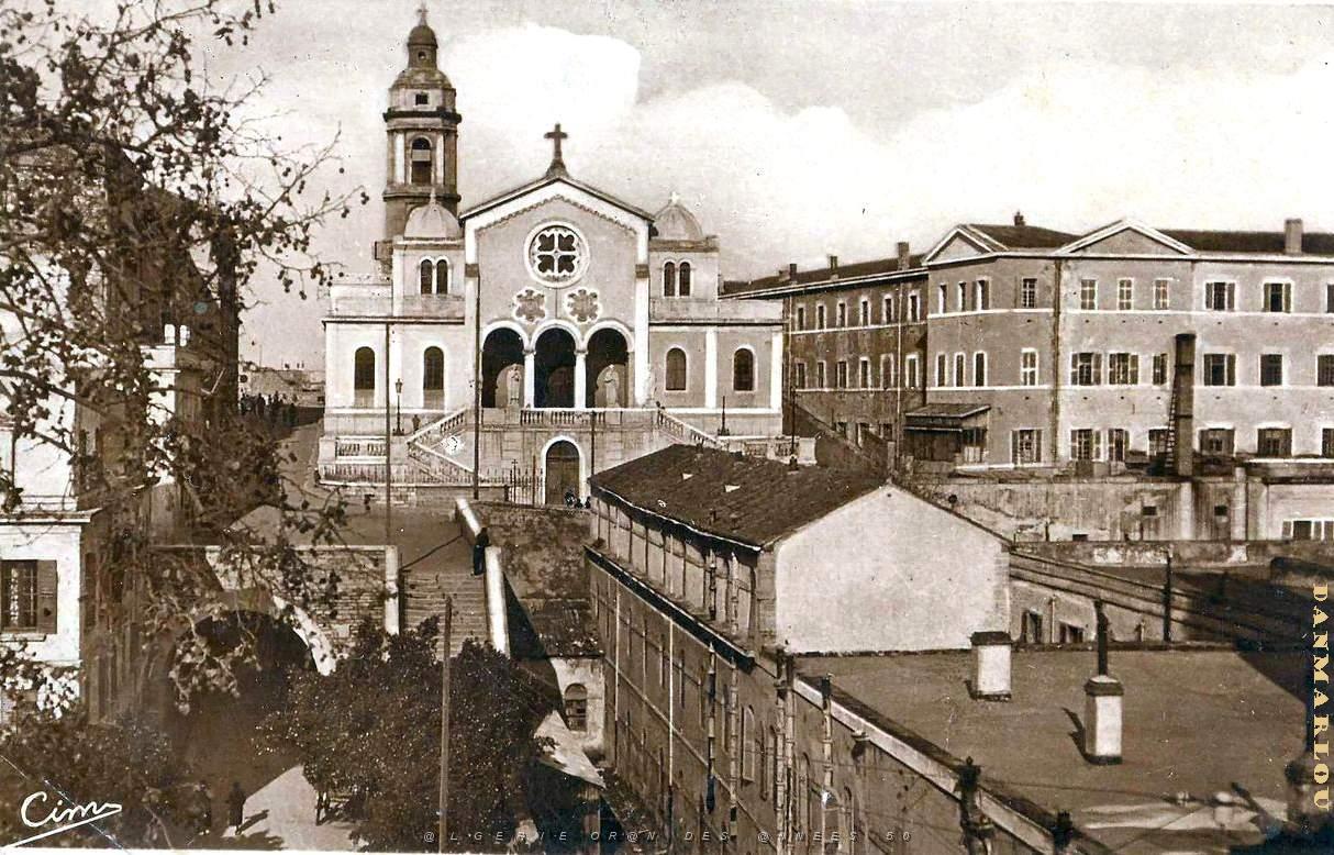 MB g- 007- eglise Saint- Louis.jpg